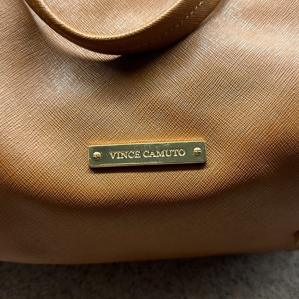 Vince Camuto full leather tote bag cognac used  19x12x5 approx - Picture 4 of 16